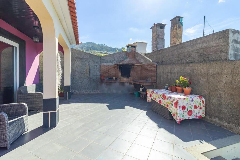 Casa Central - Peceful Mountain Retreat In Calheta Ribeira do Raposo Εξωτερικό φωτογραφία