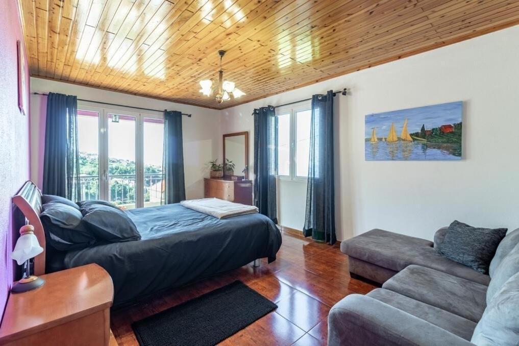 Casa Central - Peceful Mountain Retreat In Calheta Ribeira do Raposo Εξωτερικό φωτογραφία